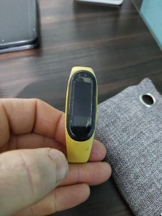 Mi band 5 і mi band 4