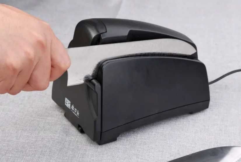 Професійна стрічкова електроточилка ножів TAIDEA Grinder модель TG2002