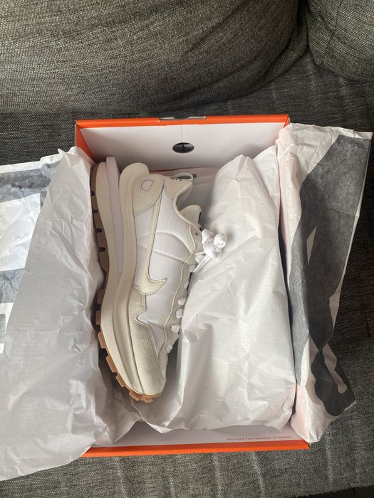 Nike Vaporwaffle Sacai Sail Gum