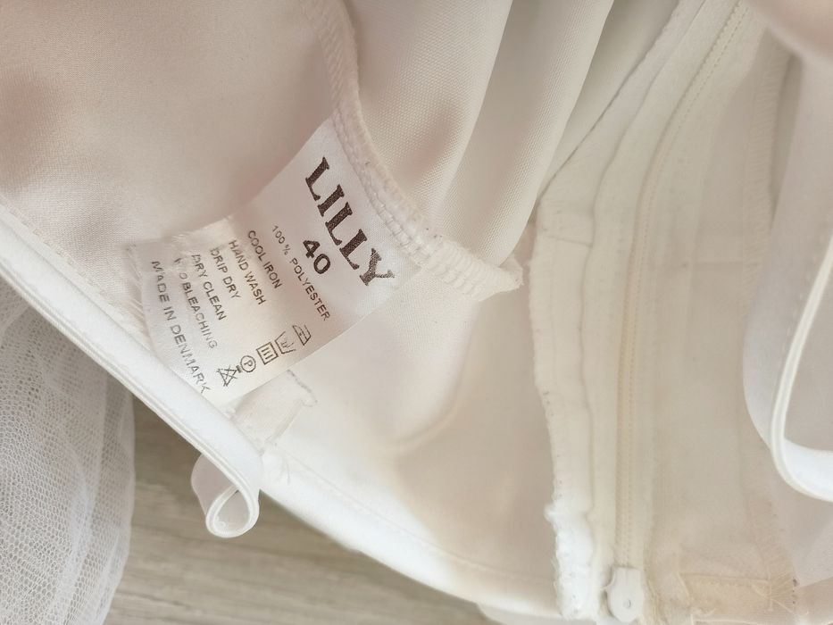 Elegancka sukienka damska biała tiulowa Lilly rozmiar L 40