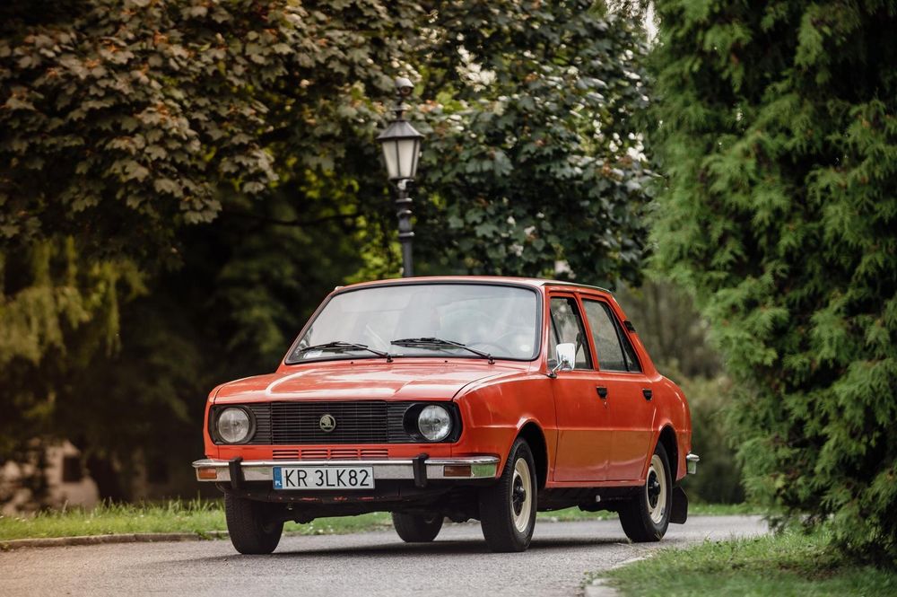 Skoda 105S 1982 r. – samochód zabytkowy – żółte tablice Niski przebieg 31000