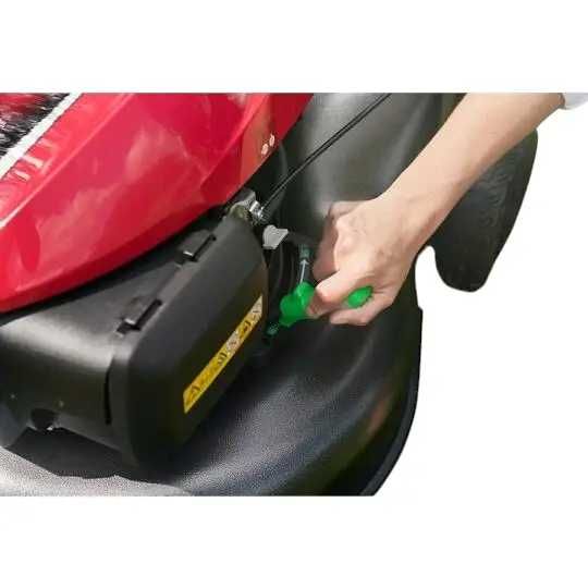 Газонокосарка бензинова Honda HRN 536 самохідна з 4-тактним двигуном