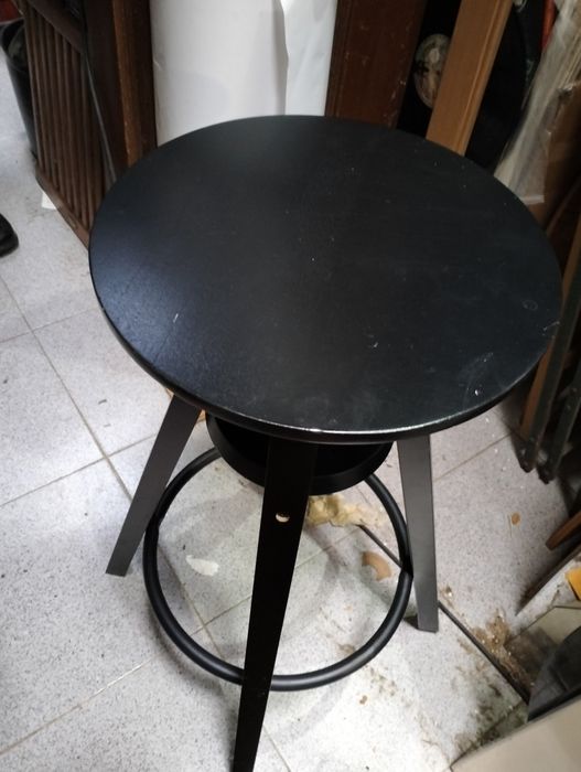 Banco com rosca ajustável em altura