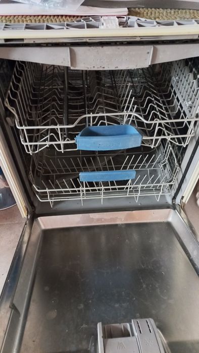 Продам посудомийку