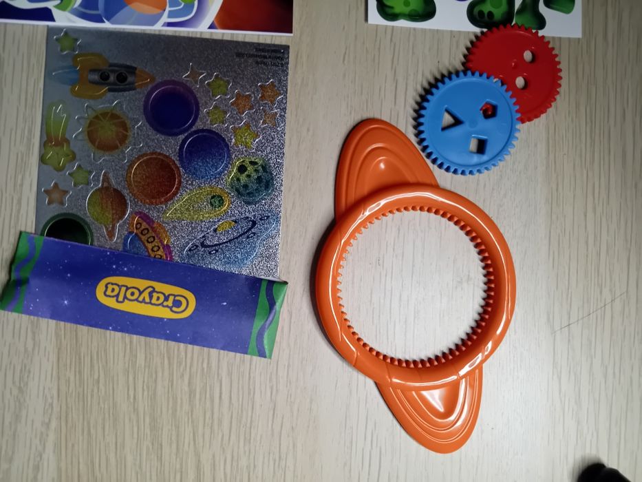 Boneco Crayola Desenho - McDonald's
