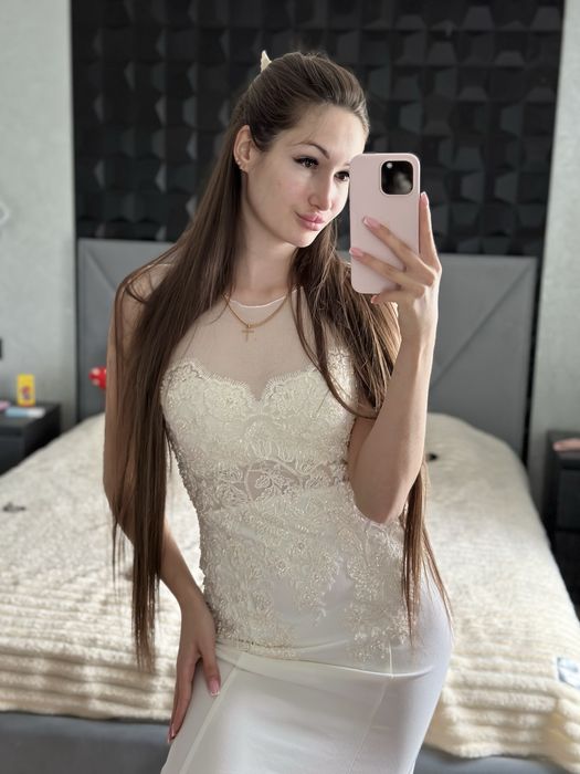 Продам випускну сукню