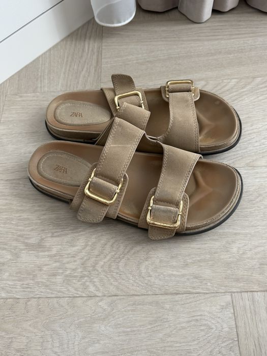Шкіряні шльопанці zara
