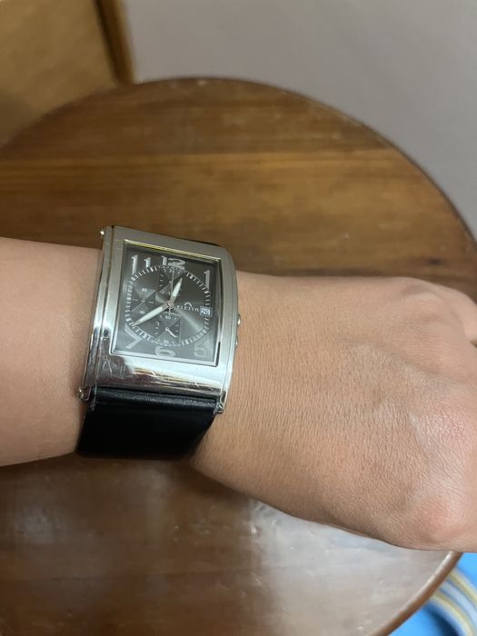 Relógio Eletta com caixa