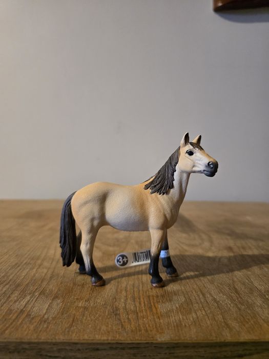 Schleich koń mustang klacz figurka model z 2015 r.