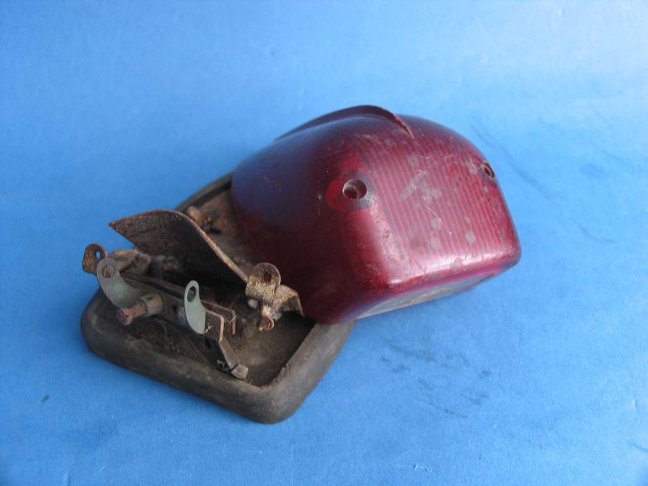 Lampa tylna Junak M10 WSK125 SHL175  Oryginał