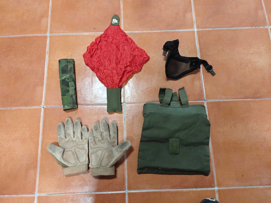 Selling Equipment "Sling, Gloves, Dump Mag, Magazines – See Photos..."64750491458177122