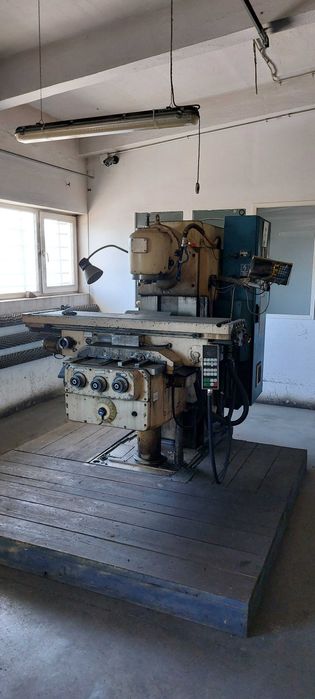 Frezarka uniwersalna Unitech FW400