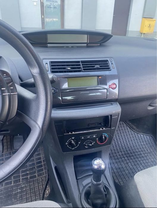 Citroen c4 1.4 benzyna