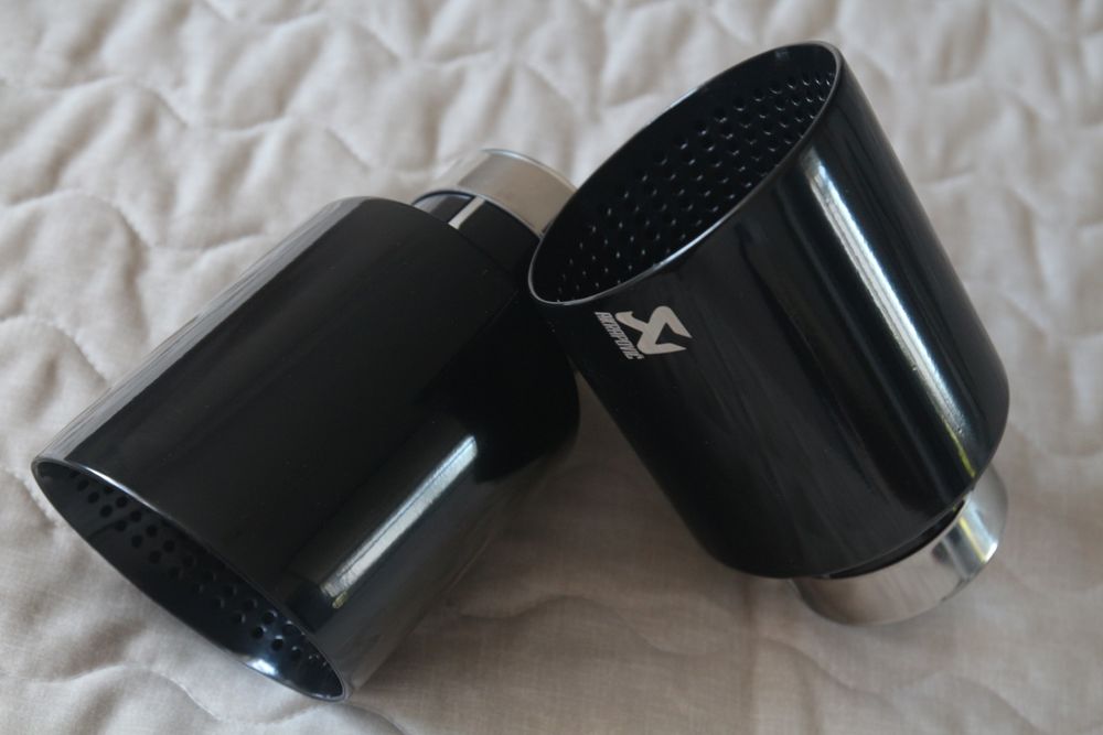 Насадки Akrapovic Акрапович металеві глушитель вихлоп BMW M Audi Remus