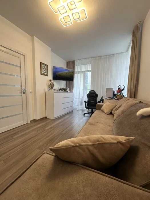 Продаж 2к Квартира 54м² вул.Пасічна