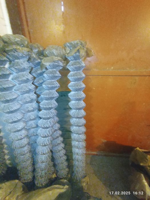 Сітка - рабиця нова в рулонах