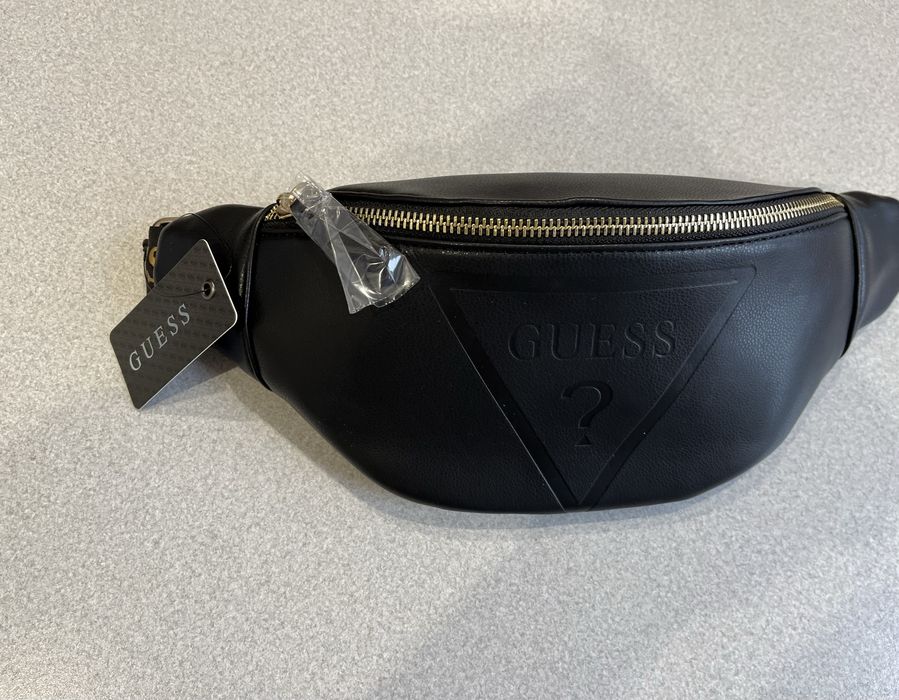 Продам сумку бананку Guess оригінал