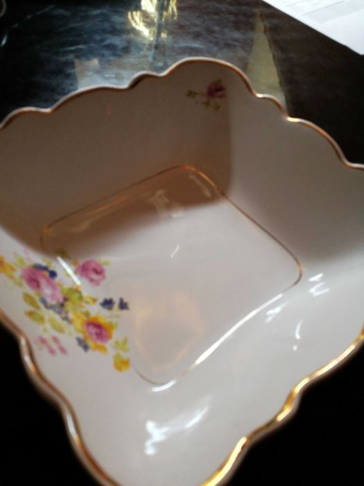 Saladeira da Fábrica de Louças da Pinheira