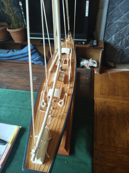 Sprzedam model jachtu