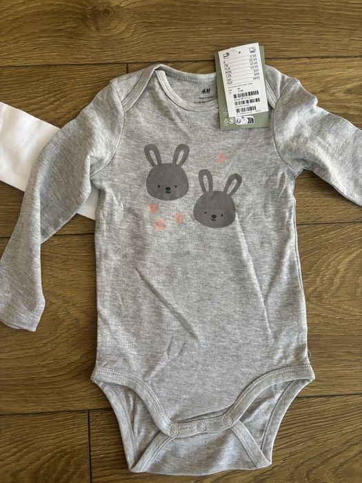 Боді h&m 9-12, carters 12 нові