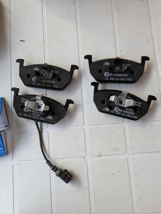 Pastilhas de travão ATE  - frente. Sistema:  VW