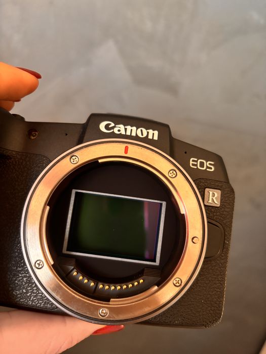 Aparat bezlusterkowy Canon RP body