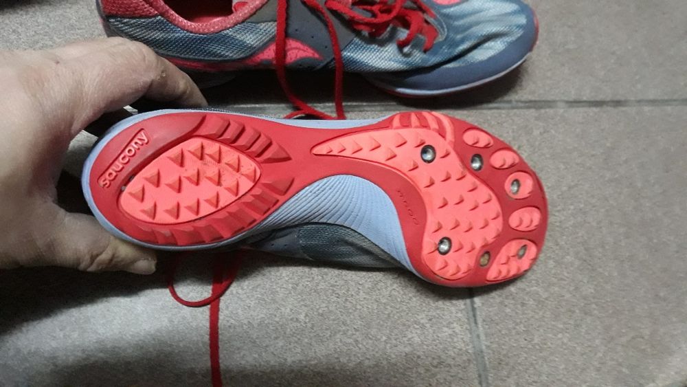 Buty dzieciece ubrania plecak