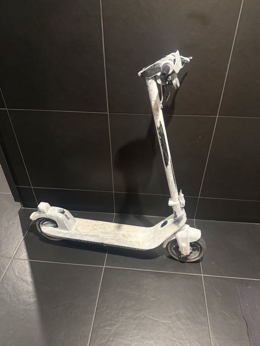 Vendo trotinete eletrica
