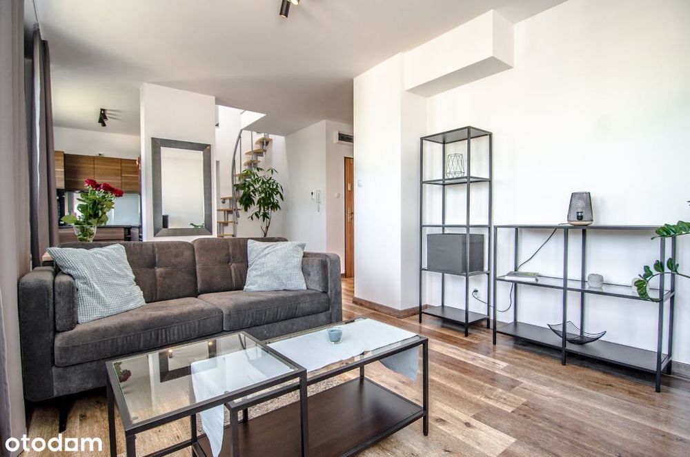 Dwupoziomowy apartament z tarasem na dachu | garaż | Zientarskiego