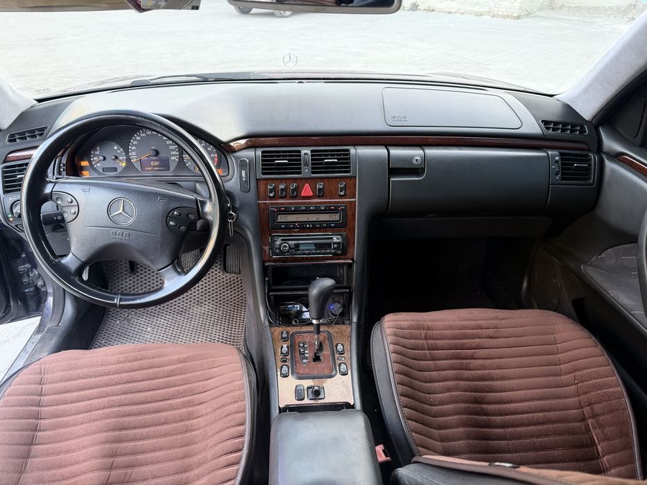 Mercedes-Benz W210  Kompressor