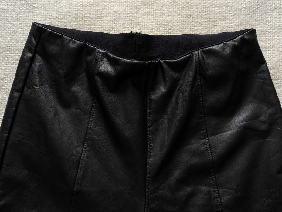 Spodnie legginsy z ekologicznej skóry