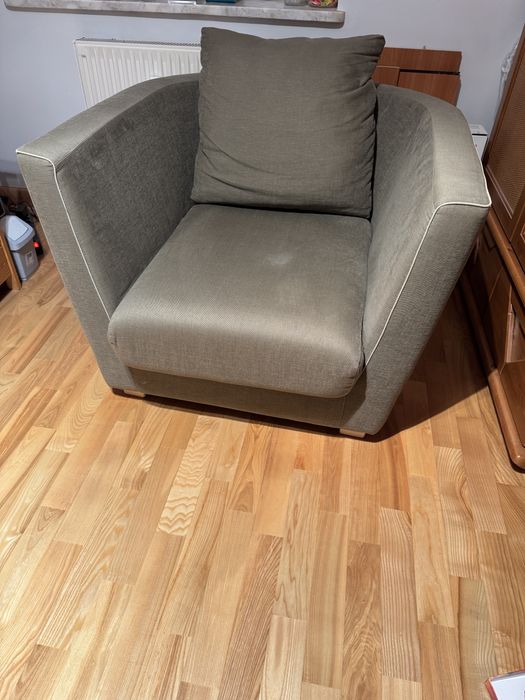 Fotel zielony szeroki