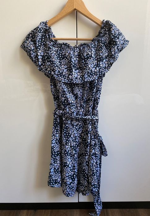 H&M ciemnoniebieski kombinezon w kwiaty 38