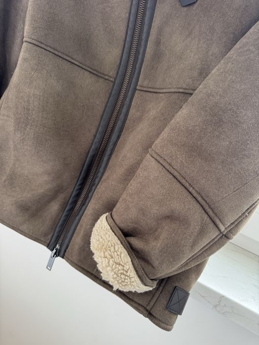 Дублянка зі штучної замші Zara” куплена у 2025 році в Італії