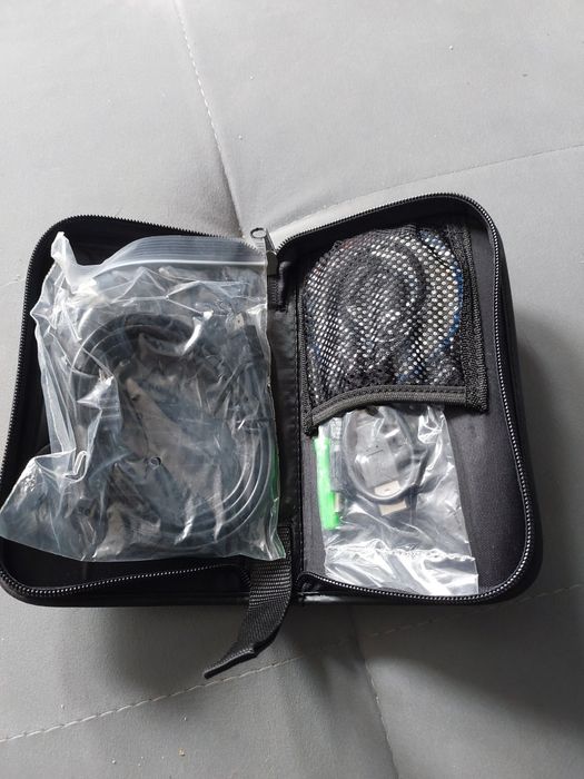 Sprzedam etui na dysk przenośny 2.5'