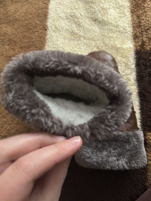 Rekawiczki skorzane z misiem