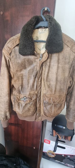 Casaco exclusivo feito de Pele raro. Raríssima. Em ótimo estado de con