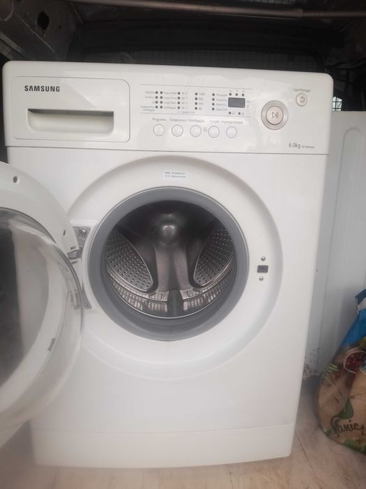 maquina de roupa Sansung 6quilos 1000 rpm