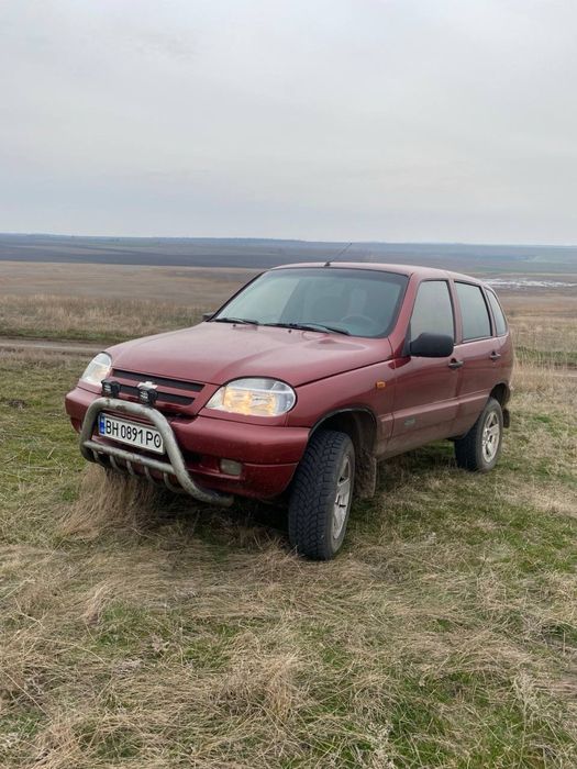 Продам ниву шевроле