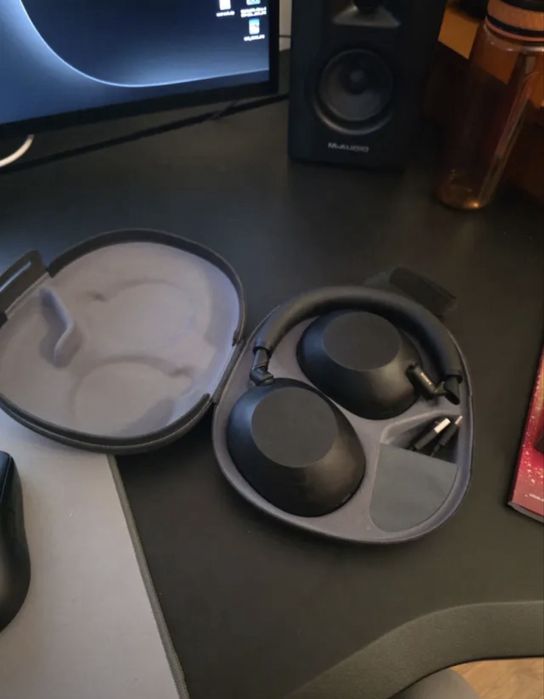 Sony - XM6 (Como novos)