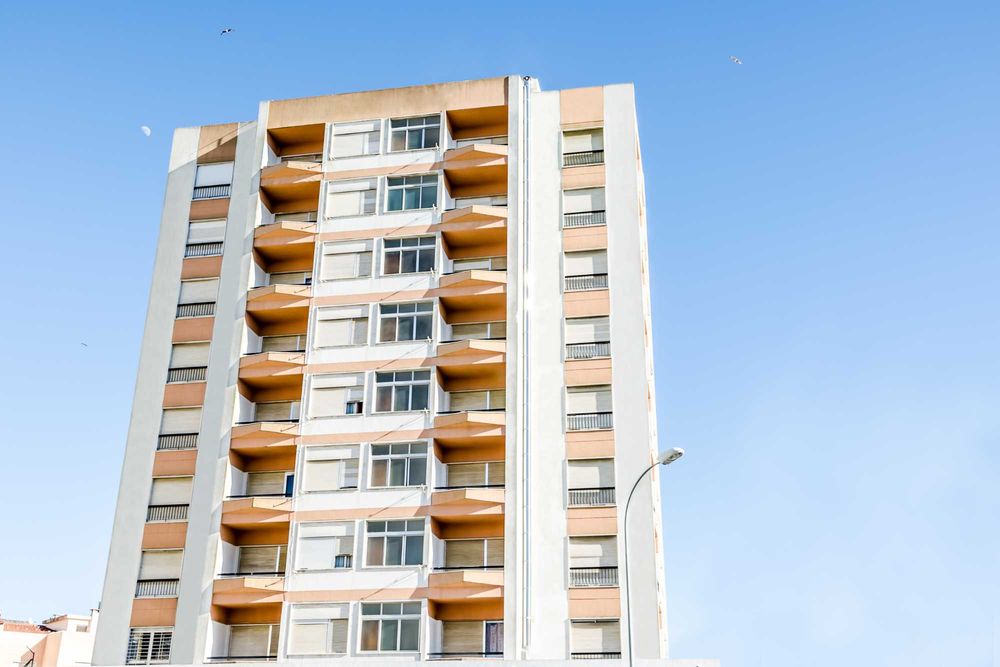 Amadora - Quarto Privado c/ wifi grátis e limpeza