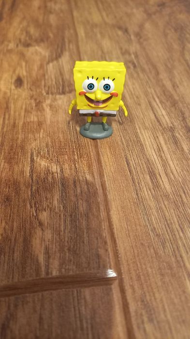 2 figurki z bajki spangebob