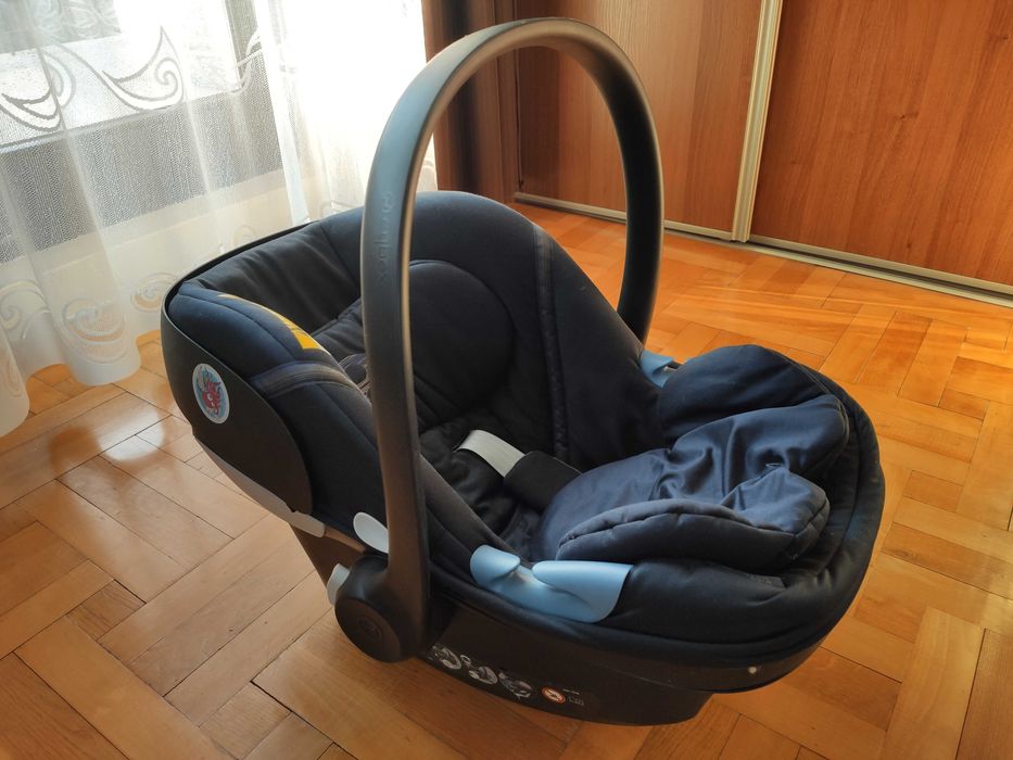 Fotelik samochodowy nosidełko Cybex Anton M