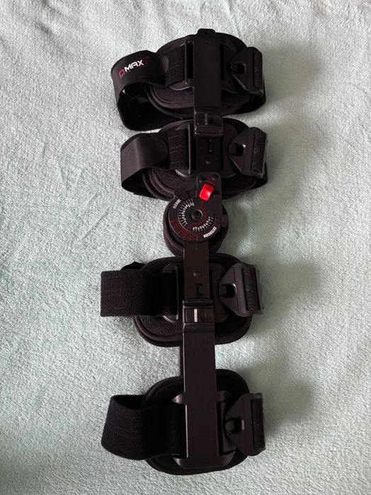 Orteza kolana z zegarem