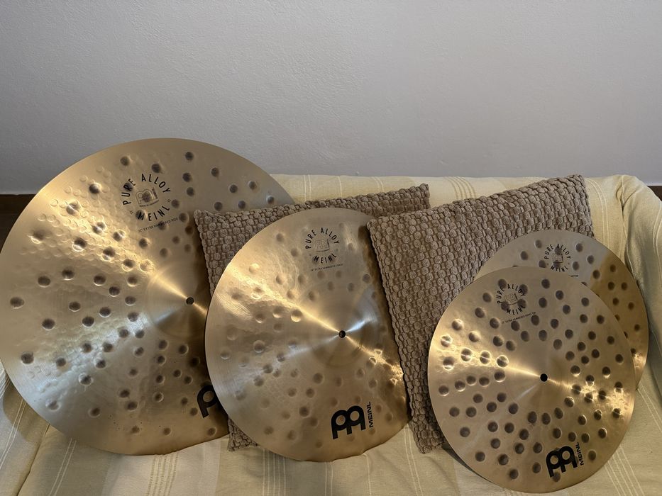 Pratos Meinl Pure Alloy Custom (18" Crash, 22" Ride)