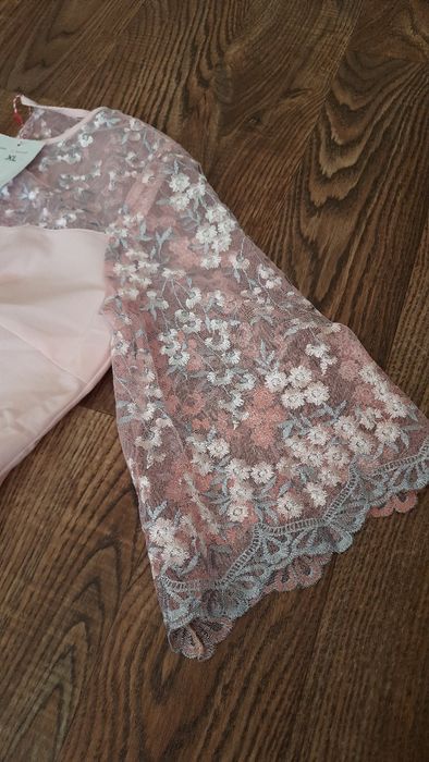 Сукня жіноча  , приталена