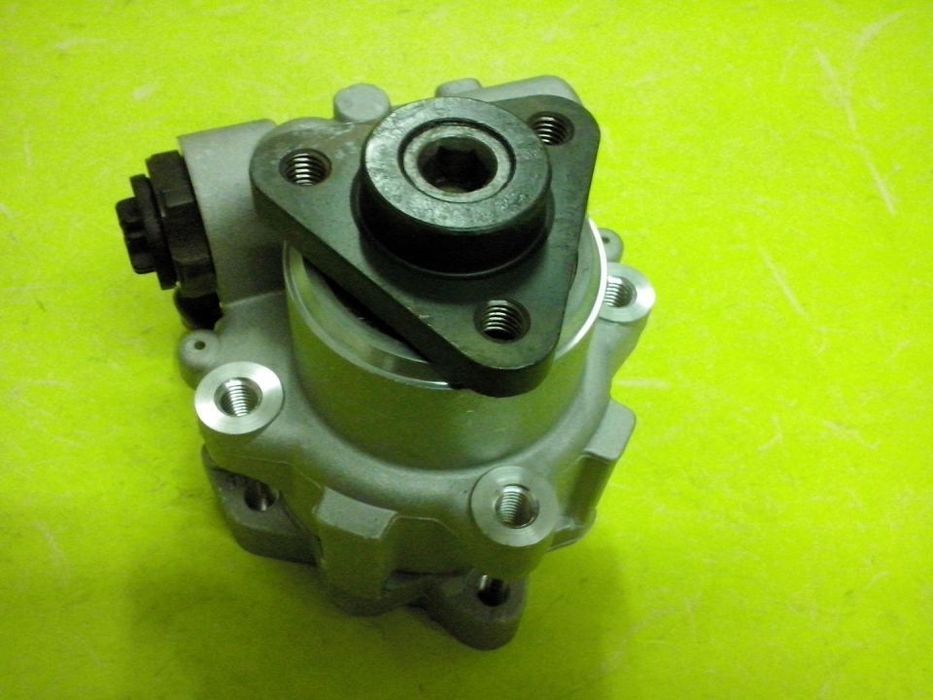 Bomba direcção assistida Audi A4 B5 B6 Vw Passat NOVA