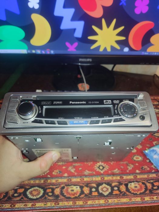 Магнитола Panasonic cq-d1703w