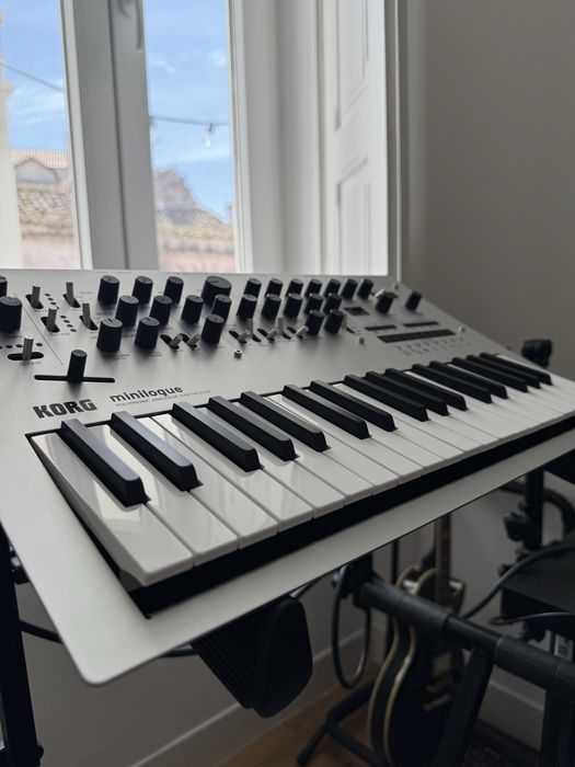 Sintetizador Korg Minilogue