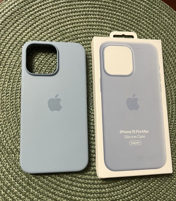 Orginalne etui Apple  Silicone Case Mag Safe